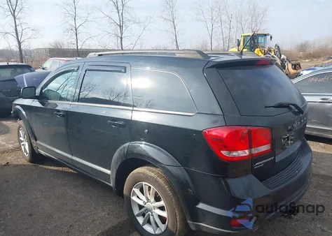 2015 Dodge Journey Sxt z USA, uszkodzony, nr VIN 3C4PDDBG6FT651584